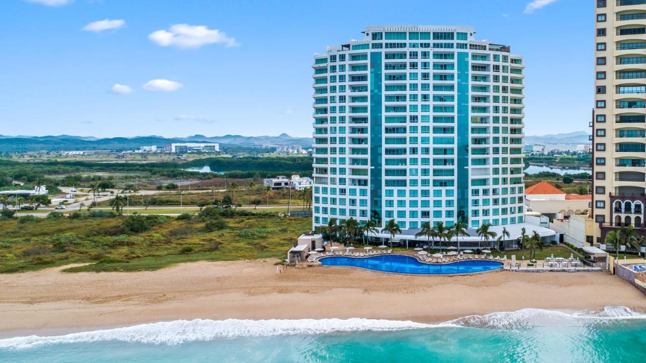 Park Royal Beach 马萨特兰 外观 照片