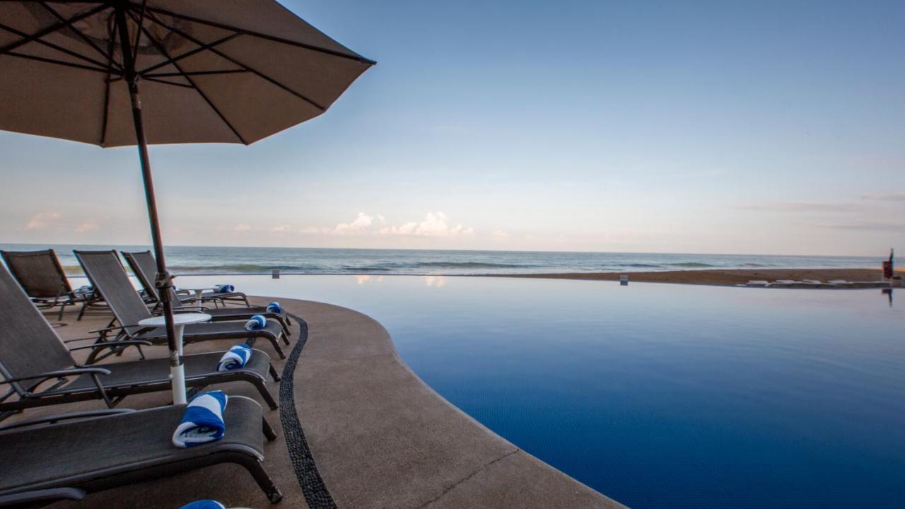 Park Royal Beach 马萨特兰 外观 照片